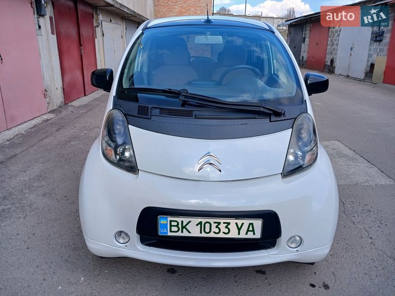 Хетчбек Citroen C-Zero 2011 в Рівному фото 6 Хетчбек Citroen C-Zero 2011 в Рівному