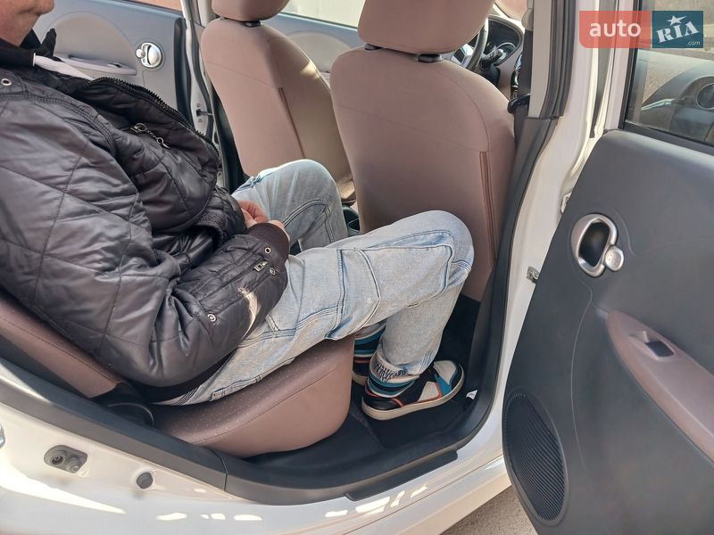 Хетчбек Citroen C-Zero 2011 в Рівному фото 41 Хетчбек Citroen C-Zero 2011 в Рівному