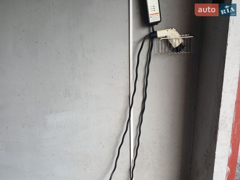 Хетчбек Citroen C-Zero 2011 в Рівному фото 55 Хетчбек Citroen C-Zero 2011 в Рівному