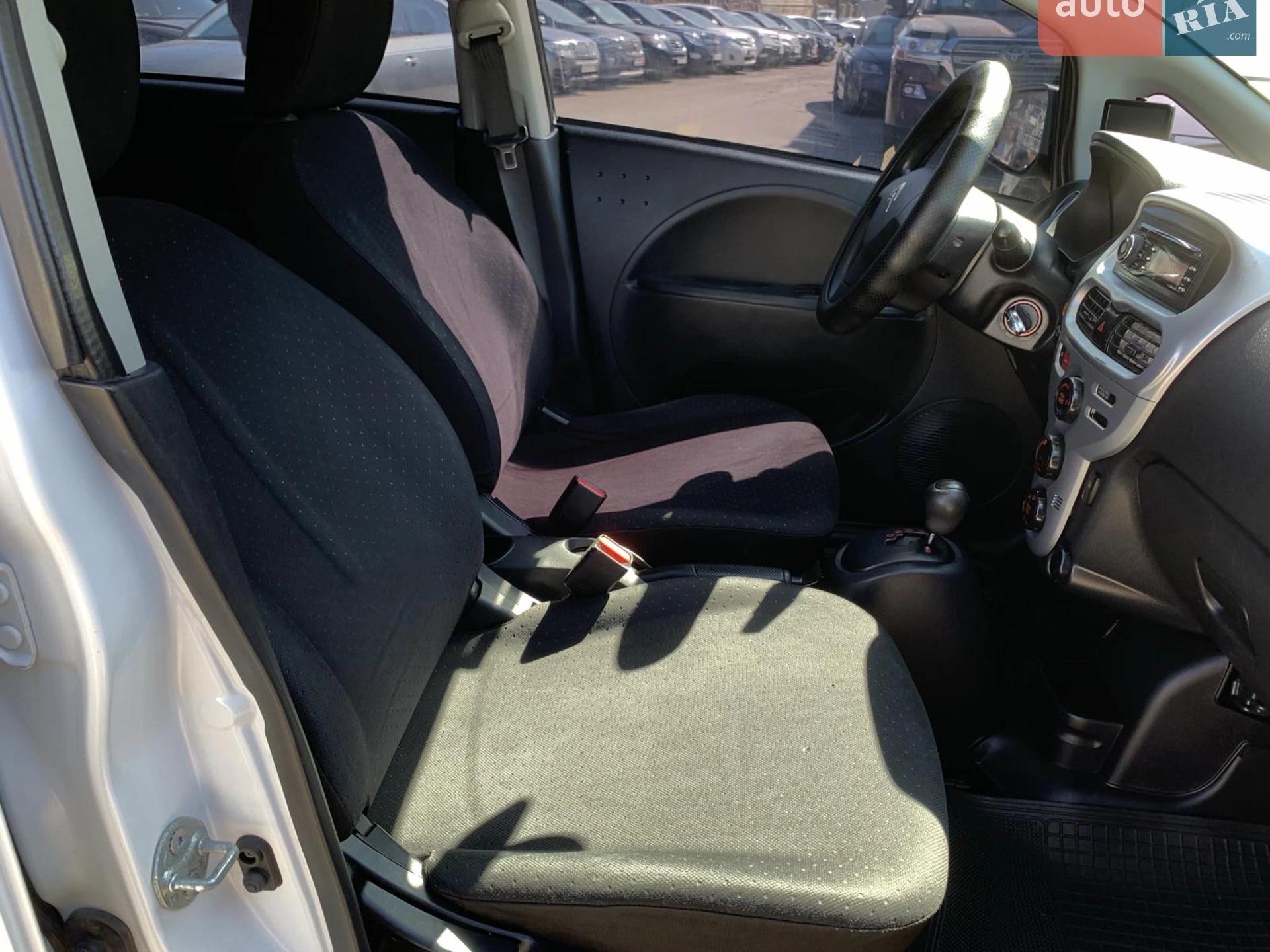 2013 Citroen C-ZERO - мініатюра 26
