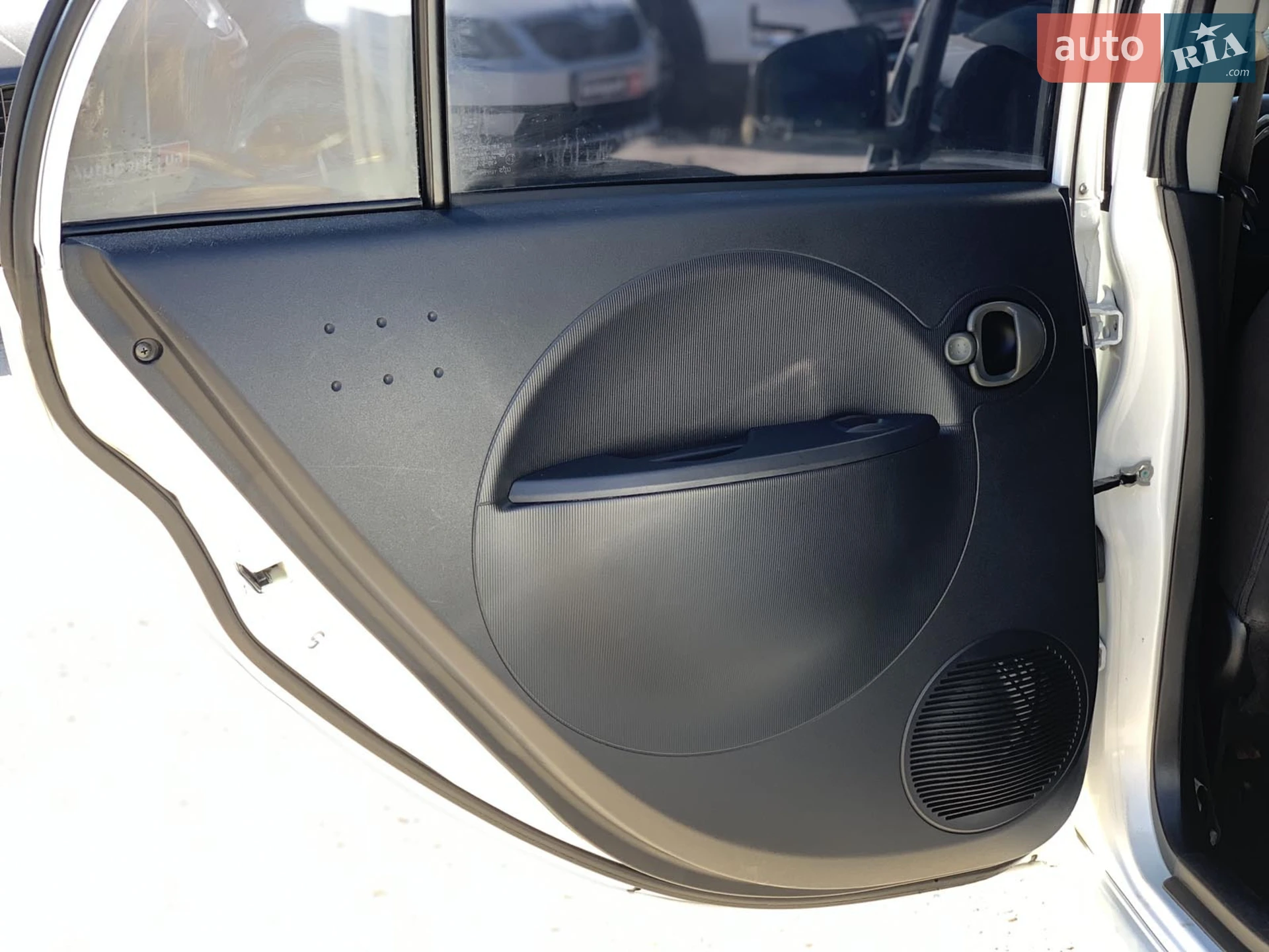 2013 Citroen C-ZERO - мініатюра 19