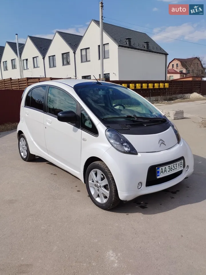 2010 Citroen C-ZERO - мініатюра 11
