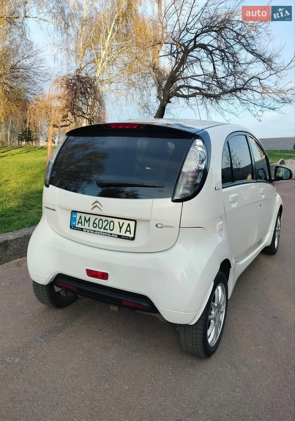 Citroen C-Zero 2015 VIN VF71NZKYZFU901565 фото оголошення 4 з 5
