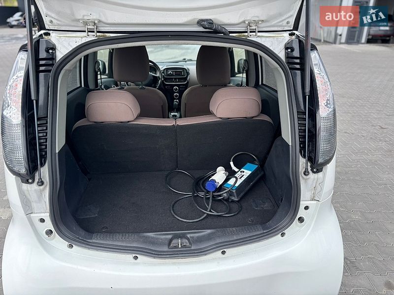 Хэтчбек Citroen C-Zero 2014 в Владимире