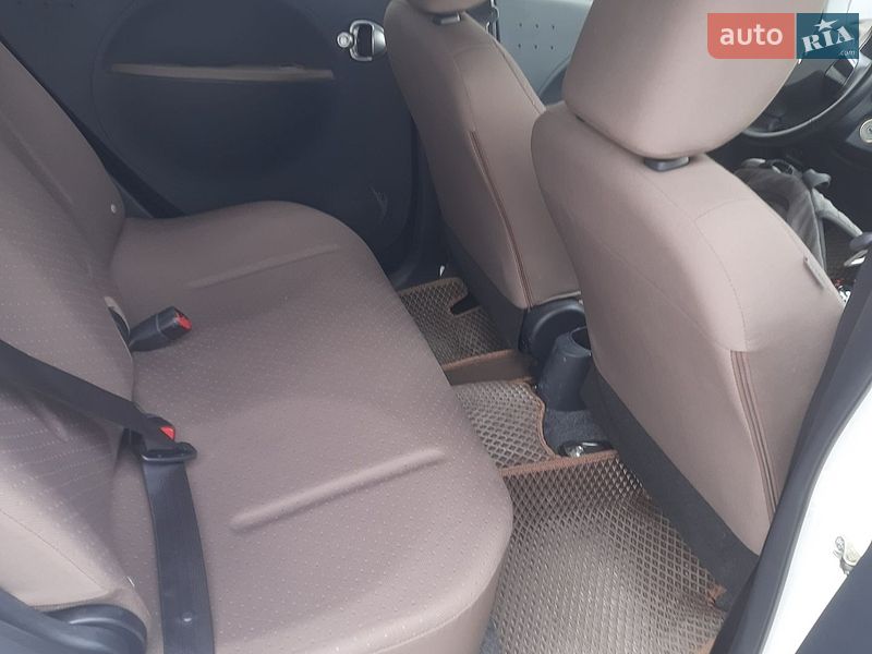 Хэтчбек Citroen C-Zero 2016 в Виннице