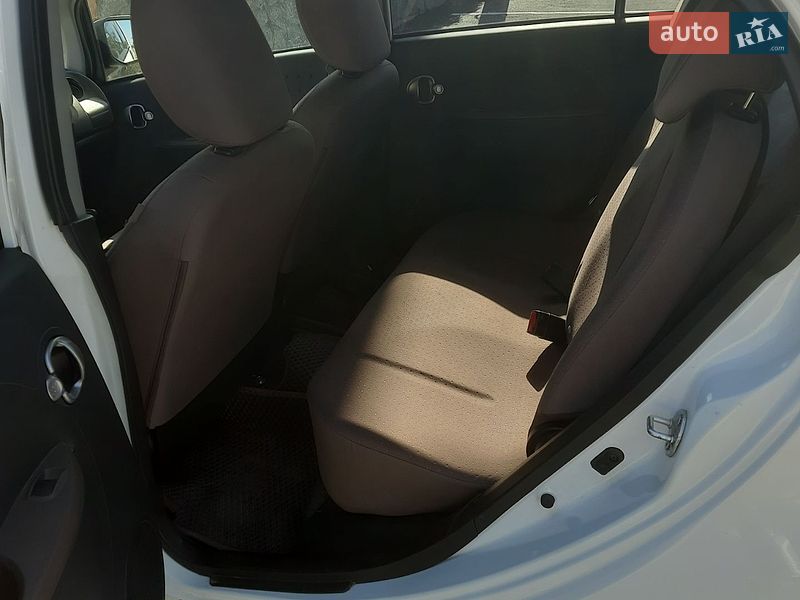 Хэтчбек Citroen C-Zero 2016 в Виннице