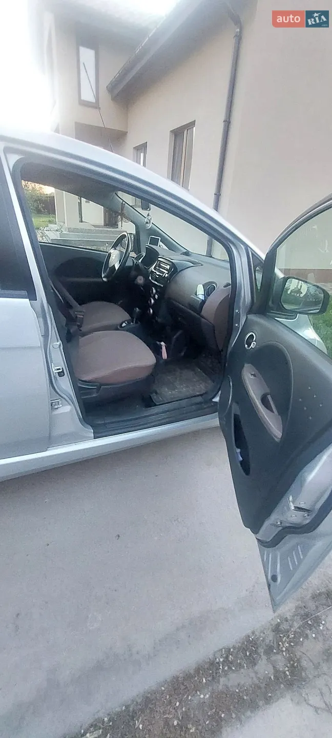 2010 Citroen C-ZERO - мініатюра 10