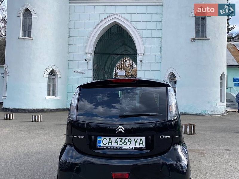 Хетчбек Citroen C-Zero 2015 в Корсунь-Шевченківському