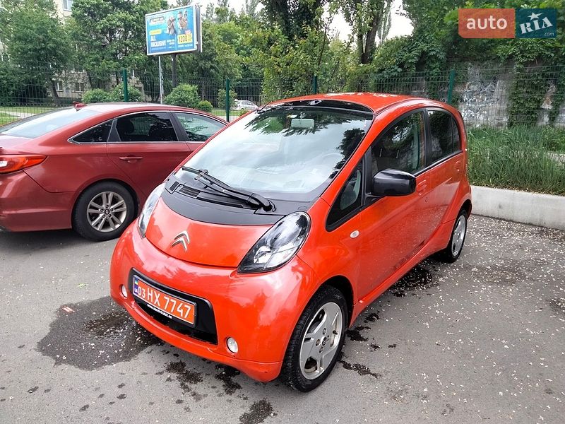 Хэтчбек Citroen C-Zero 2011 в Киеве