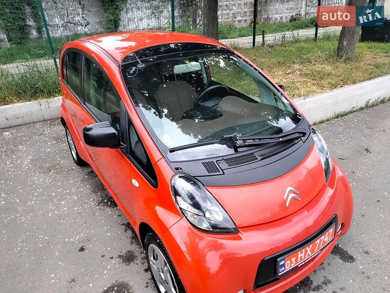 Хэтчбек Citroen C-Zero 2011 в Киеве