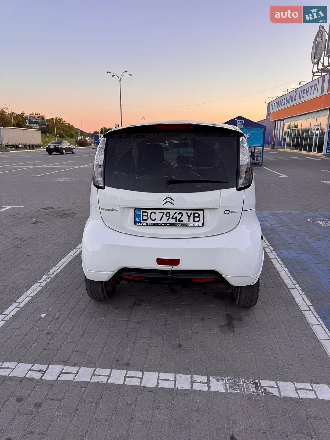 2011 Citroen C-ZERO - мініатюра 7