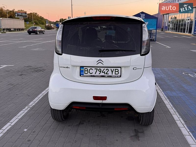 Хетчбек Citroen C-Zero 2011 в Стрию