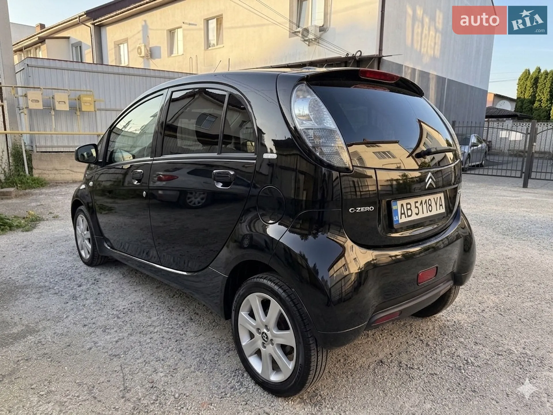 2015 Citroen C-ZERO - мініатюра 4