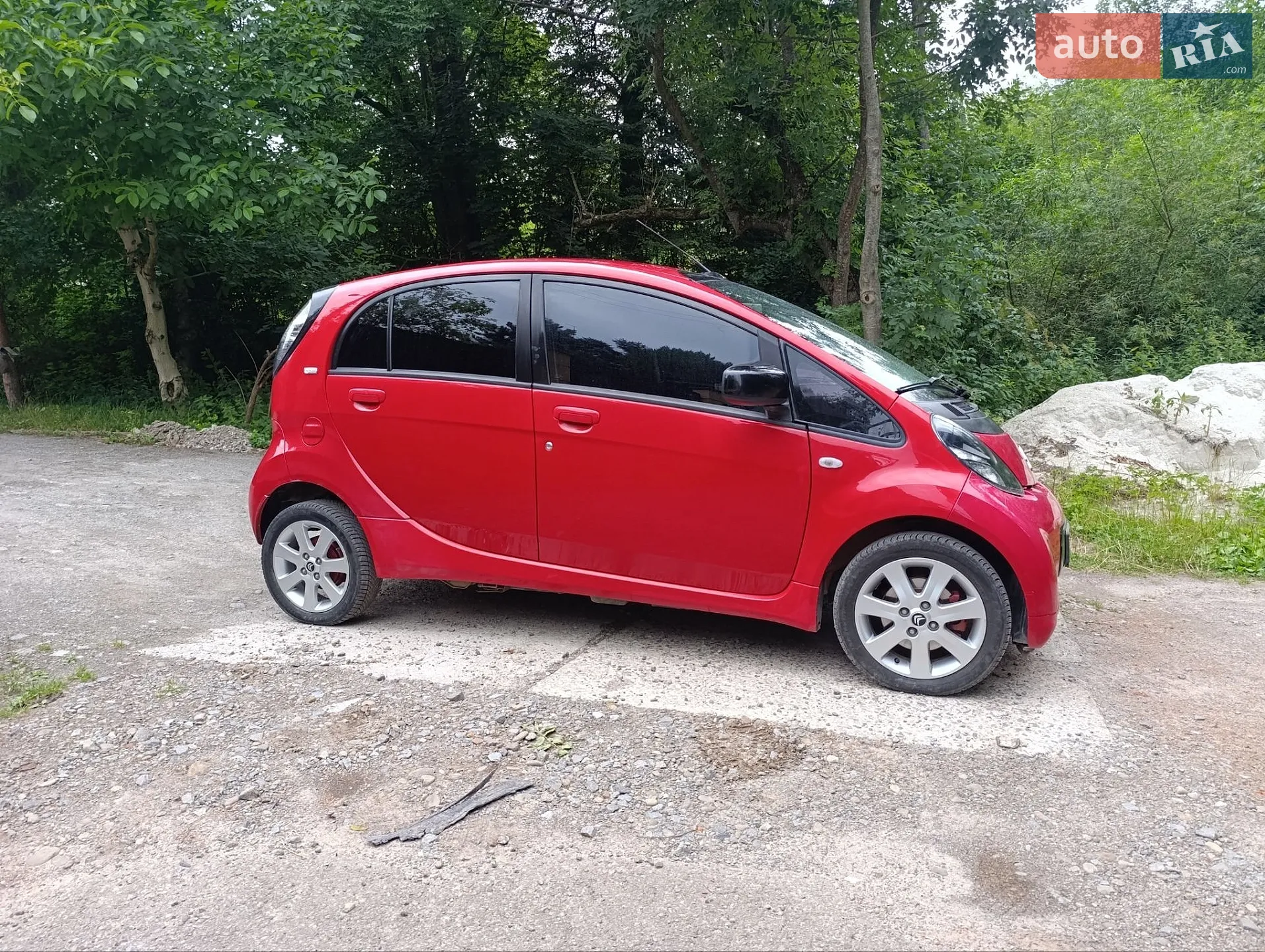2011 Citroen C-ZERO - мініатюра 9