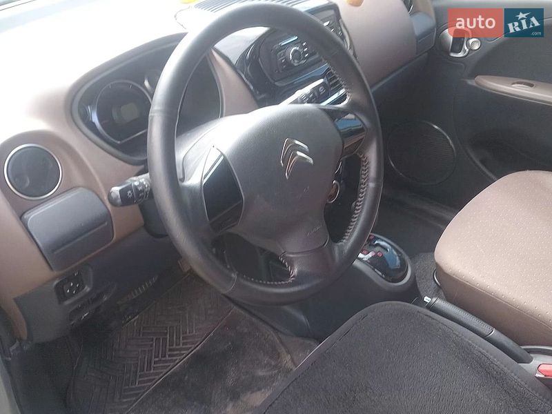 Хэтчбек Citroen C-Zero 2011 в Житомире