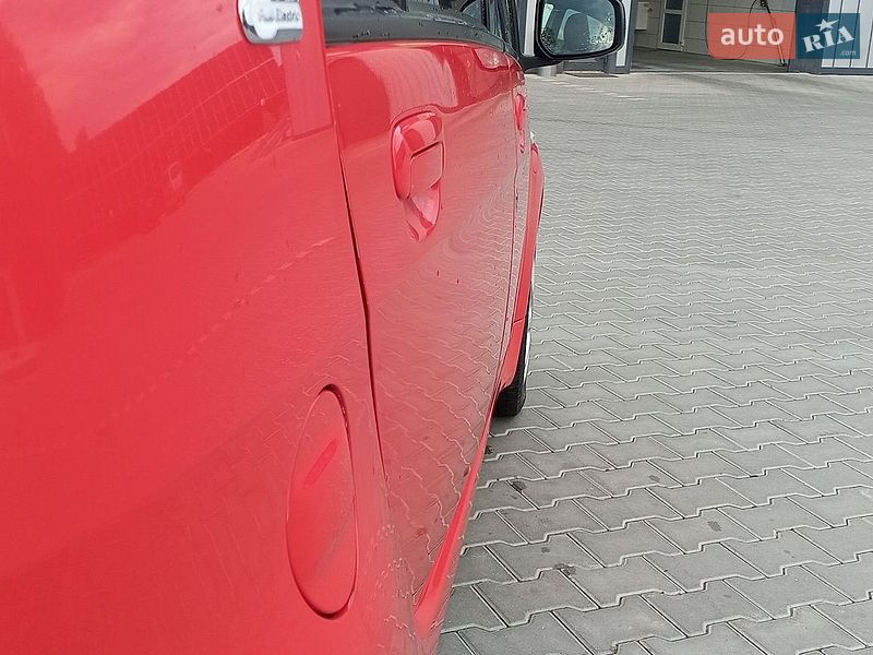 Хэтчбек Citroen C-Zero 2013 в Владимире фото 18 Хэтчбек Citroen C-Zero 2013 в Владимире