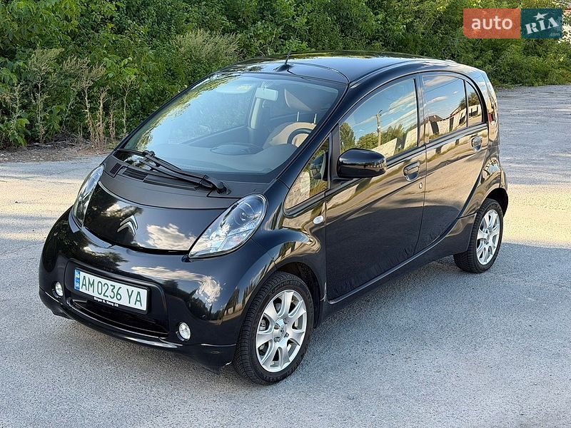 Хэтчбек Citroen C-Zero 2015 в Звягеле фото 10 Хэтчбек Citroen C-Zero 2015 в Звягеле
