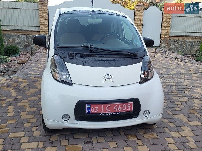 Хетчбек Citroen C-Zero 2014 в Умані