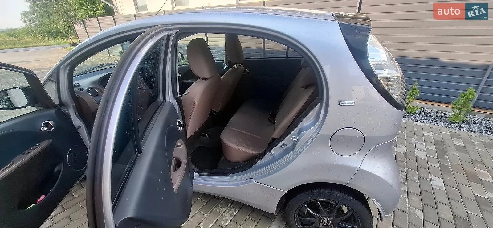 2011 Citroen C-ZERO - мініатюра 8