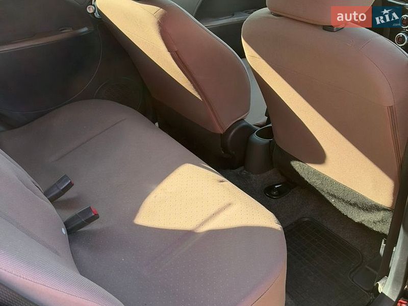 Хэтчбек Citroen C-Zero 2015 в Днепре
