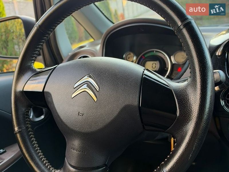 Хэтчбек Citroen C-Zero 2015 в Днепре
