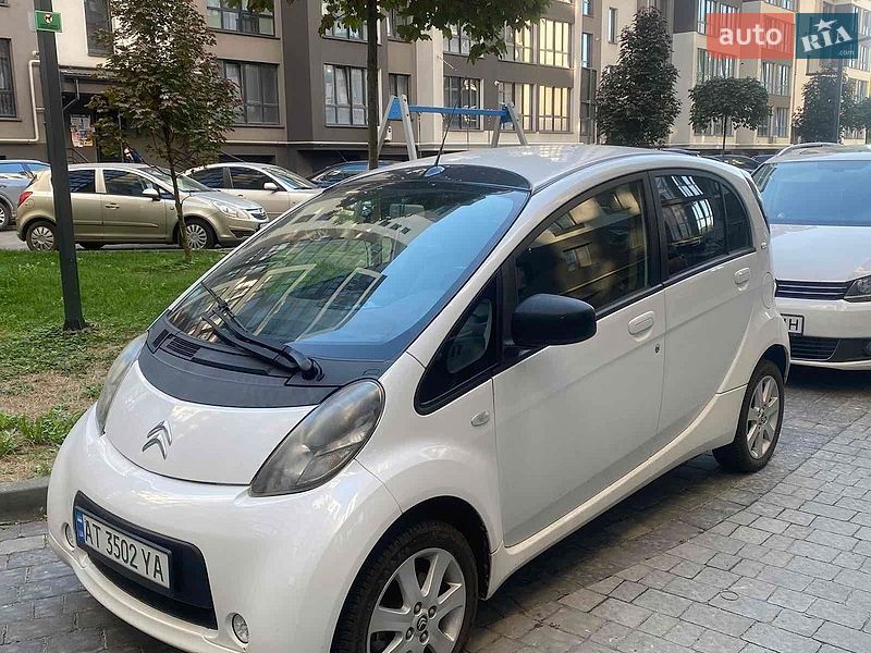 Хетчбек Citroen C-Zero 2012 в Івано-Франківську