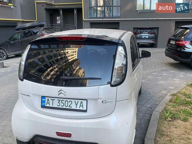 Хетчбек Citroen C-Zero 2012 в Івано-Франківську