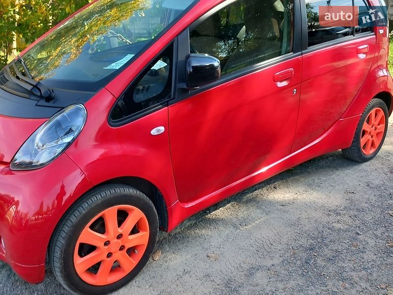 Хэтчбек Citroen C-Zero 2011 в Луцке
