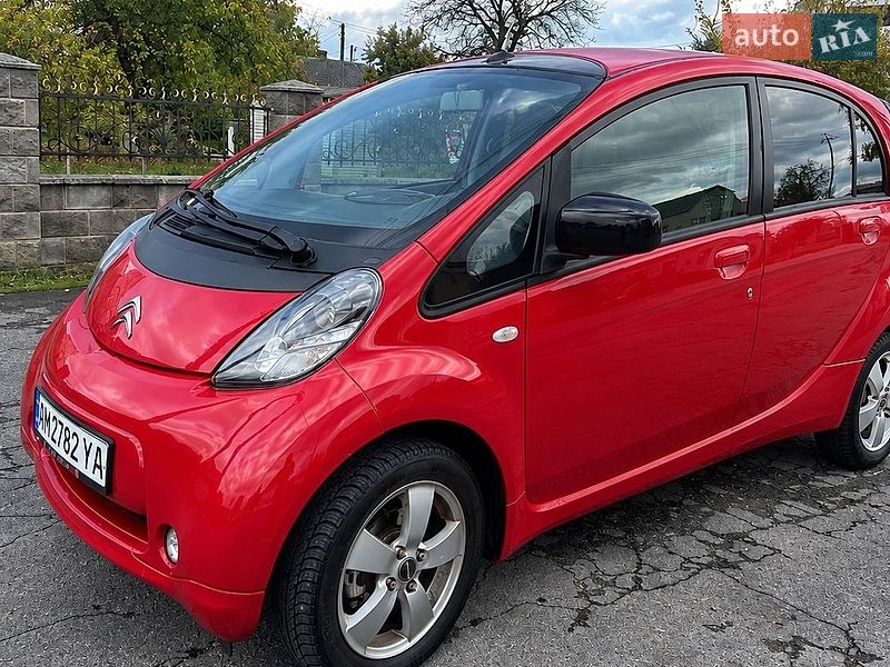 Хетчбек Citroen C-Zero 2012 в Звягелі