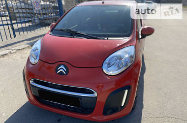 Хетчбек Citroen C1 2012 в 