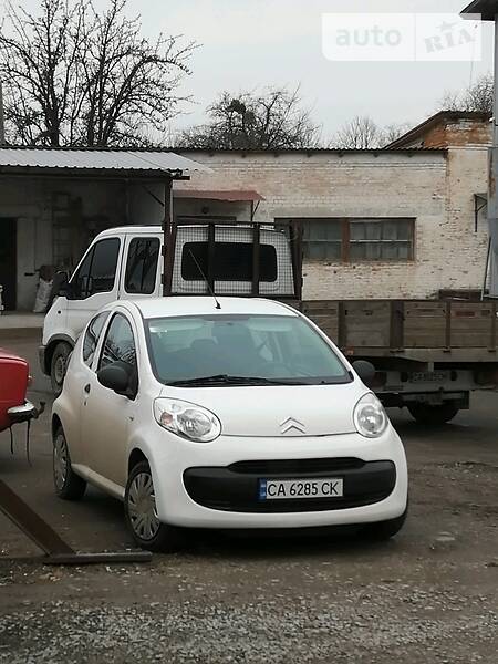 Хэтчбек Citroen C1 2008 в Умани