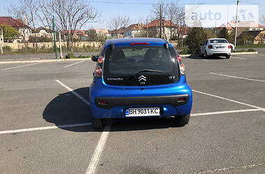 Хетчбек Citroen C1 2011 в 