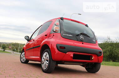 Хэтчбек Citroen C1 2011 в 