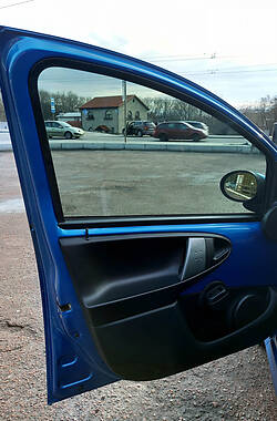 Хэтчбек Citroen C1 2013 в Чернигове