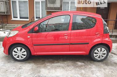 Хэтчбек Citroen C1 2010 в Львове