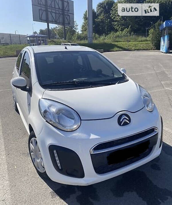 Хэтчбек Citroen C1 2012 в Львове