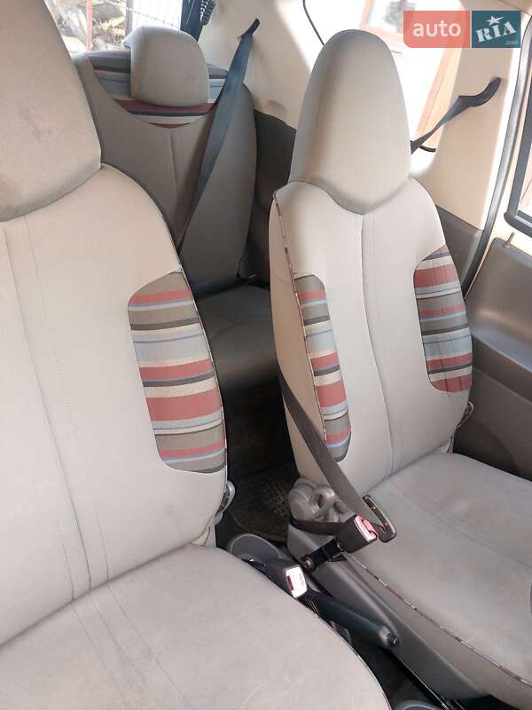 Хэтчбек Citroen C1 2009 в Николаеве фото 3 Хэтчбек Citroen C1 2009 в Николаеве
