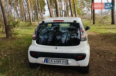 Хэтчбек Citroen C1 2008 в 