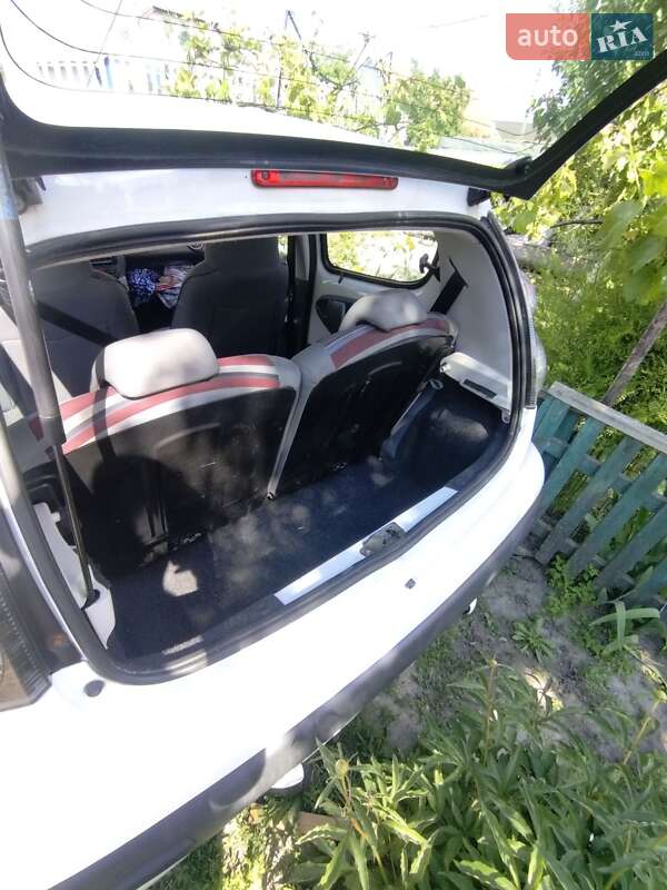 Хэтчбек Citroen C1 2009 в Фастове