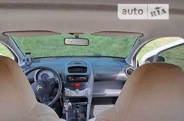 Хэтчбек Citroen C1 2009 в Барышевке