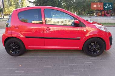 Хэтчбек Citroen C1 2012 в Кривом Роге