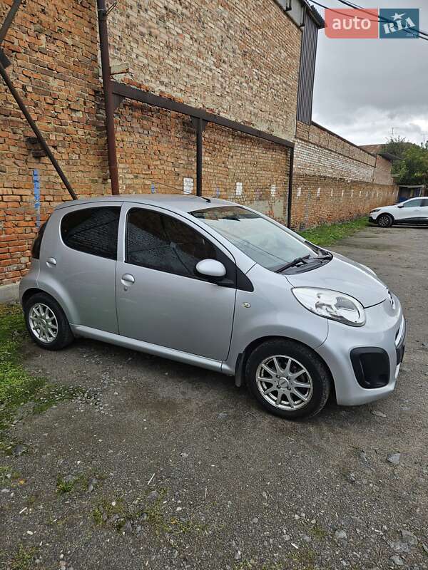 Хэтчбек Citroen C1 2012 в Виннице
