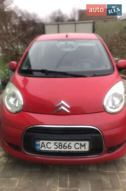 Хэтчбек Citroen C1 2010 в 