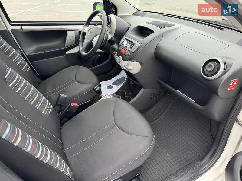Хетчбек Citroen C1 2014 в Києві