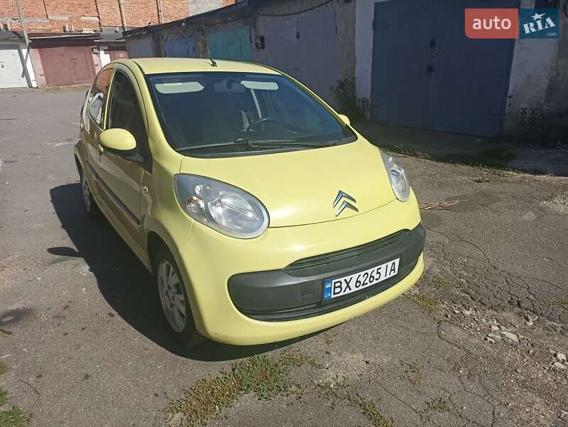 Хетчбек Citroen C1 2007 в 