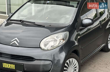 Хэтчбек Citroen C1 2006 в 