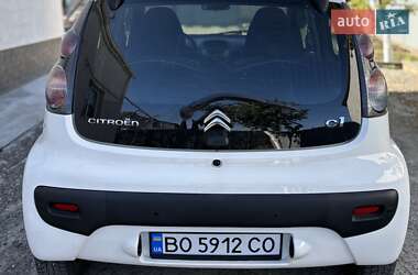Хэтчбек Citroen C1 2012 в 