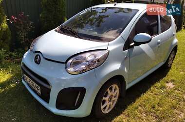 Хетчбек Citroen C1 2013 в 