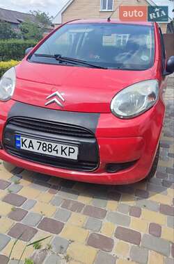Хетчбек Citroen C1 2010 в 
