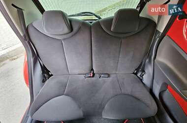 Хэтчбек Citroen C1 2008 в 